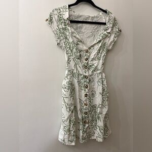 Free People - size 2 -Floral Button-Down Dress in Green and White - linen blend